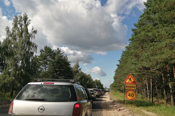 Эксперт Ожогин рассказал о типичных летних ошибках водителей